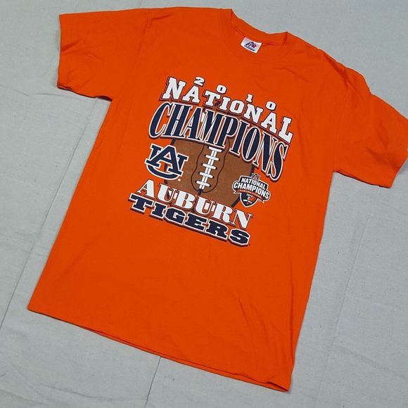 Auburn Tigers Shirt Mens Medium Orange Short Sleeve Spell Out 2010 Champions - Picture 2 of 11